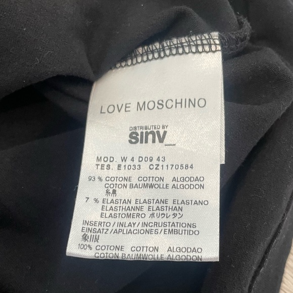Love Moschino T Shirt - Picture 13 of 14